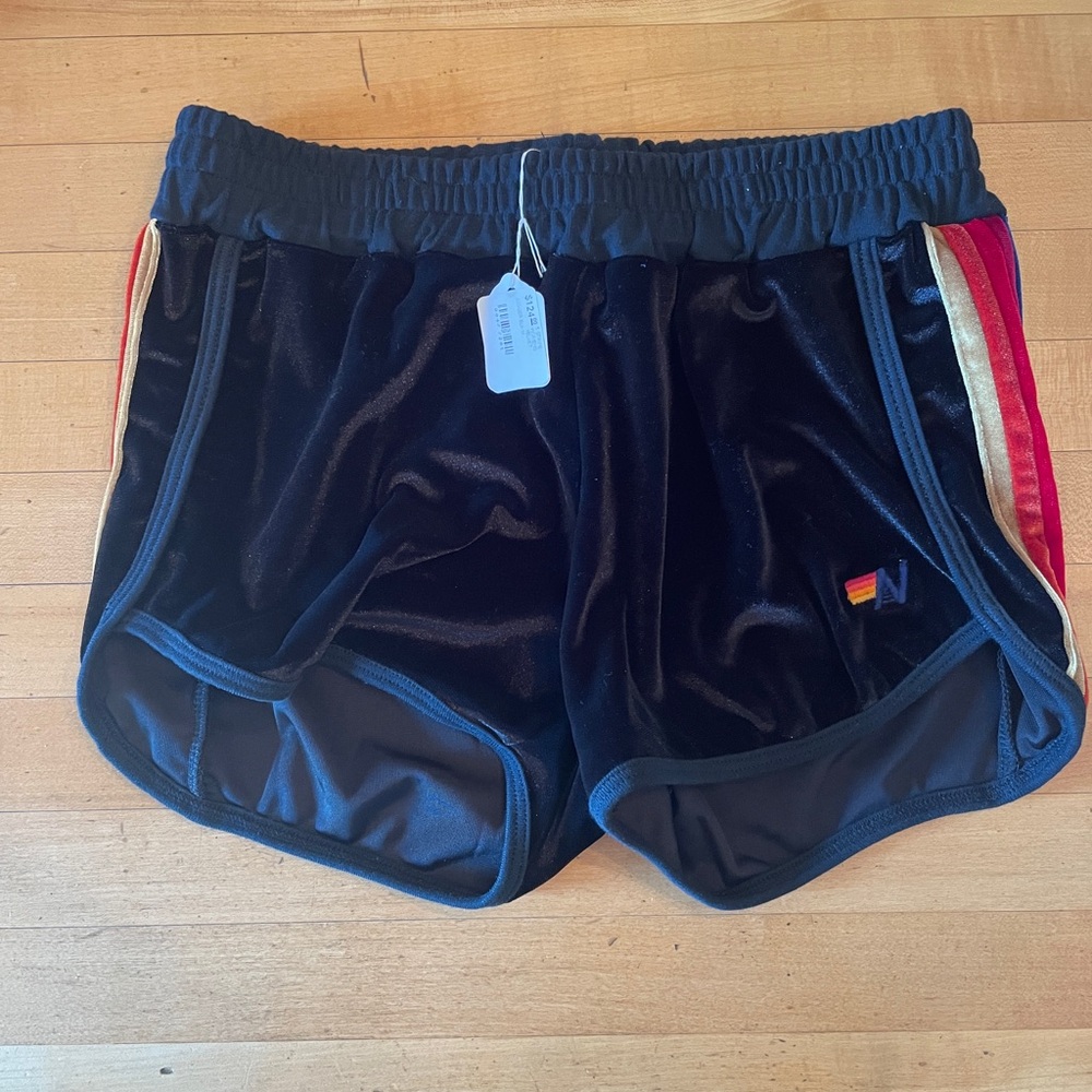 Aviator Nation 5 Stripe Velvet Jogger Shorts - black - M